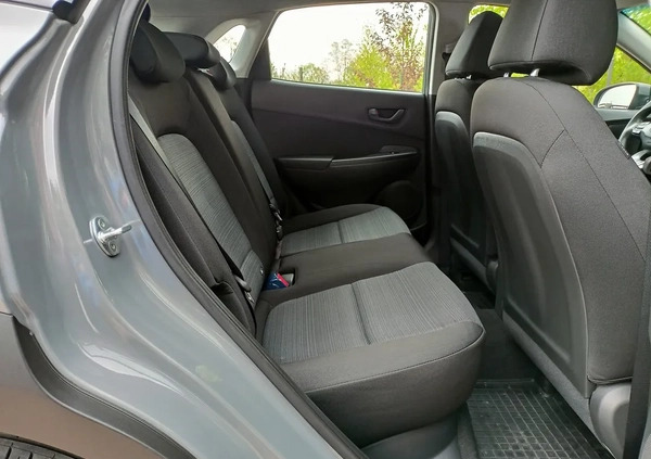 Hyundai Kona cena 53900 przebieg: 103000, rok produkcji 2018 z Łomianki małe 379